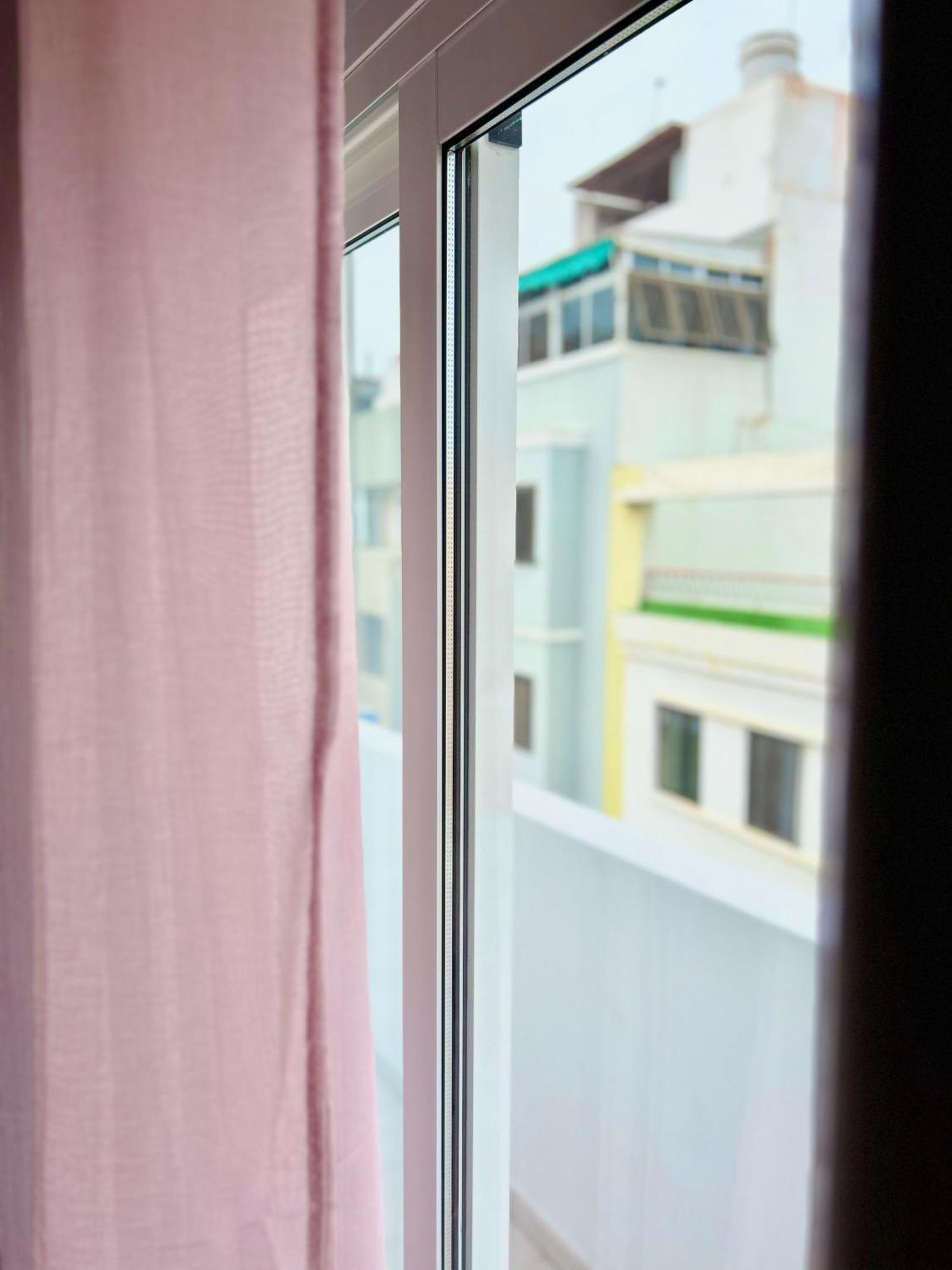 Espacioso Y Encantador Apartamento En El Centro De *